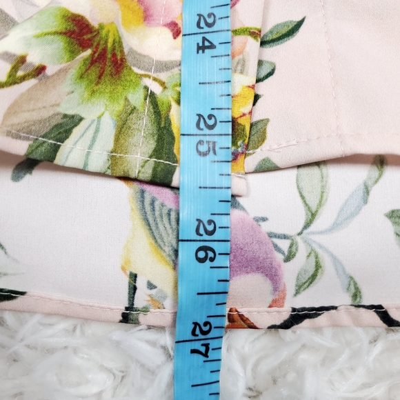 H&M Floral/Bird Print Button Up Top Light Pink 2 - Picture 9 of 11